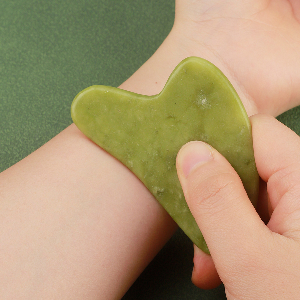 Natural Jade Roller Face Gua S - مراجعة Jade Roller Stone وسعره